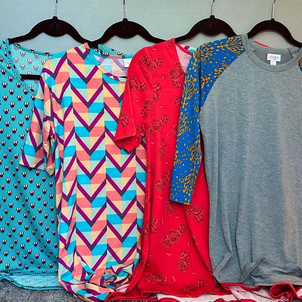 4 LuLaRoe tops all XS
